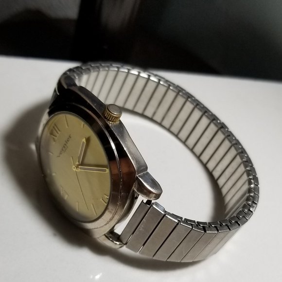 VERNIER For Men Watch Quartz Movement Silver Tone Working Excellent Condition - Picture 4 of 14